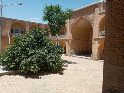 Madrasa Haj Soltan. Cuando la enseñanza religiosa se fusiona con discursos políticos absolutistas, las escuelas de formación pueden transformarse en escenarios donde la fe se instrumentaliza para legitimar la confrontación con el “otro”