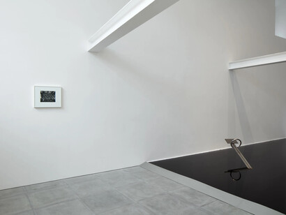 Various artists, The flesh of space, exhibition view. Courtesy of The Sunday Painter