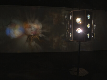 Divers artistes, Post tenebras lux, vue de l’exposition. Avec l’aimable autorisation du Musée Ariana