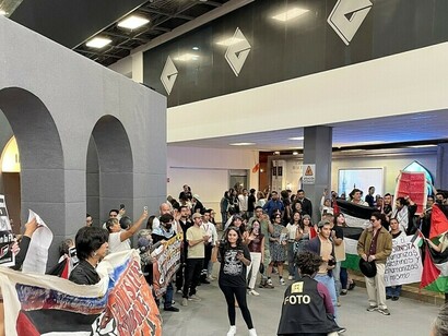 Action en faveur de la Palestine à la FIL Guadalajara 2025, 3 décembre. Photo d'Alequihdez