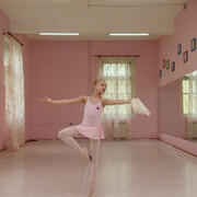 Rineke Dijkstra, Marianna (The Fairy Doll), 2014, One-Channel HD video-installation, sound, 19 min 13 sec, looped, video still. © Rineke Dijkstra, Courtesy of the artist and Galerie Max Hetzler, Berlin | Paris