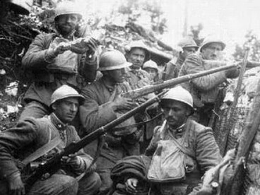 Italian soldiers in a World War I trench in 1918, enduring the final months of a brutal and exhausting conflict
