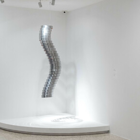 Marianna Gelussi, Oltre il cerchio, vista della mostra. Per gentile concessione della Collezione Peggy Guggenheim