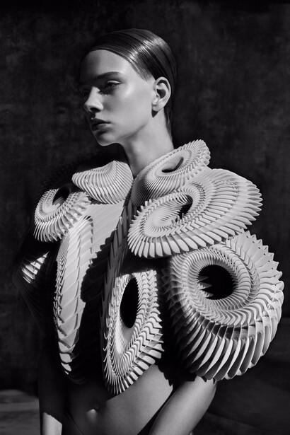 Iris van Herpen. ‘Crystallization’ top, Crystallization collection, Haute Couture, 2010. Courtesy of Kunsthal Rotterdam