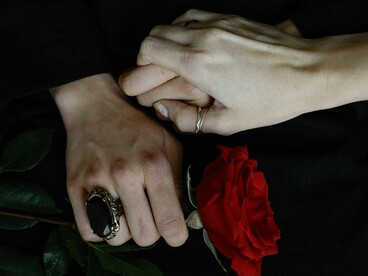 Essa dor é sempre mais aguda quando um jovem é levado sem estar enfermo. Dói ainda mais quando nos parece “fora do tempo”. Mas, afinal, quem determinou esse tempo?