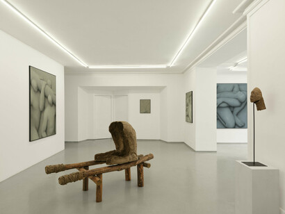 Magdalena Abakanowicz and Bartłomiej Flis, The things we buried grow, exhibition view. Courtesy of BWA Warszawa. Photo by Bartosz Zalewski