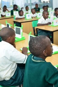 Programa OLPC (Um laptop por criança) na Rwanda