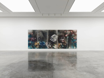 Cai Guo-Qiang, Gunpowder and abstraction 2015–2025, exhibition view. Courtesy of White Cube