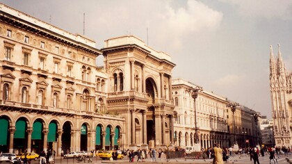Galleria Vittorio Emanuele II, Milano, Italia, ottobre 1993