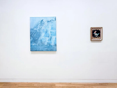 Various artists, Paper cut, exhibition view. Courtesy of Upsilon Gallery