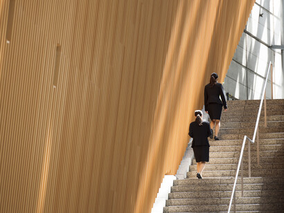 Quand l’architecture urbaine devient un allié du bien-être sonore