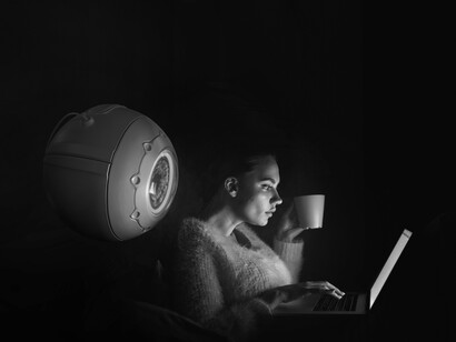 Uma pesquisa recente do MIT Technology Review, publicada em dezembro de 2024, lança nova luz sobre a posição do Brasil no cenário do colonialismo digital, particularmente no campo da inteligência artificial. O estudo, que analisou aproximadamente 4.000 conjuntos de dados públicos abrangendo mais de 600 idiomas e 67 países, revela um panorama preocupante da exclusão digital brasileira
