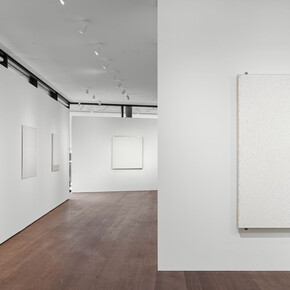 Mark Rothko und Robert Ryman, Just there, ausstellungsansicht. Mit freundlicher genehmigung der Hauser & Wirth Galerie