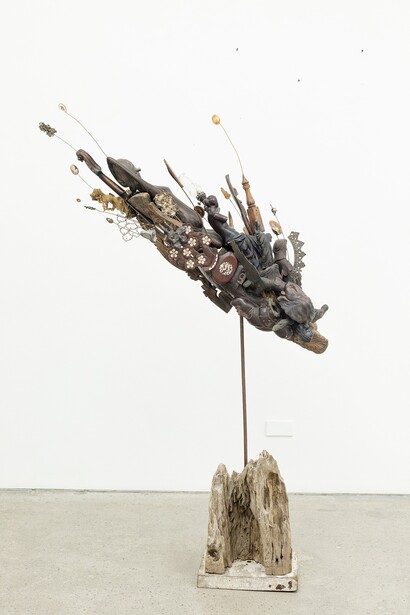 Gregory Halili, Celestial symphony (comet XII), 2023 - 2024. Courtesy of Silverlens