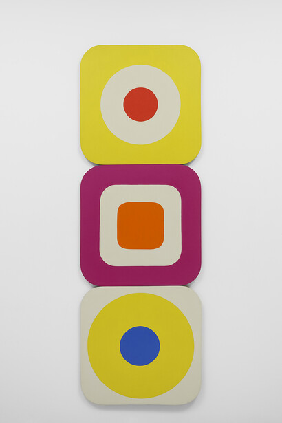 Leon Polk Smith, Circle in the square, 1970. Courtesy of UMMA