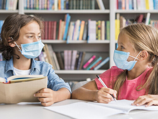 La articulación entre educación y salud permite sostener la identidad del niño como sujeto de derechos y de aprendizaje, más allá de su condición de paciente