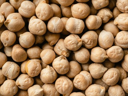 Possiamo trovare le proteine sia in alimenti animali che in quelli vegetali, con una grande differenza nel valore biologico delle stesse