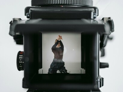 A foto do perfil diz muito sobre você, ela vem antes do seu nome ou headline, ela aparece e em milissegundos alguém já te define 