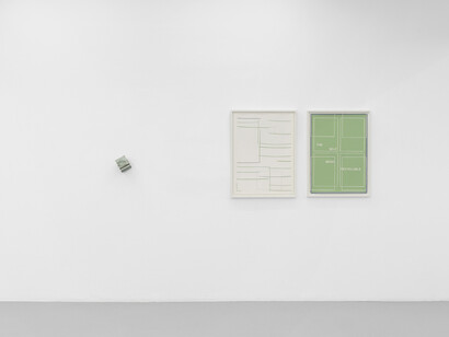 Various artists, ≈ 530 nanomètres, exhibition view. Courtesy of Irène Laub 