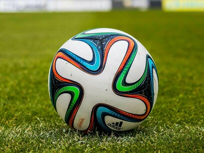 Recentemente foi aprovado o Protocolo Violeta que protege as mulheres nos estádios e arenas esportivas do Recife, garantindo mais segurança às torcedoras. O zelador Rudimar, que mora no bairro de Águas Compridas, zona norte do Recife, afirma que é um torcedor raiz. Começou a torcer vendo outros torcedores da região e que o Santinha é pura paixão. Ele vai ao Estádio do Arruda quando pode e é um torcedor de luta e de fé pelo Santa Cruz
