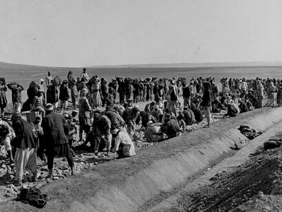The photographs capture scenes and individuals in Palestine (modern-day Israel, the West Bank, and the Gaza Strip) and Egypt’s Sinai Peninsula during World War I, highlighting the operations of the Ottoman, German, and Austro-Hungarian forces of the Central Powers