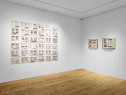 Emilio Isgrò, Rosso Shakespeare, exhibition view. Courtesy of Tornabuoni Art