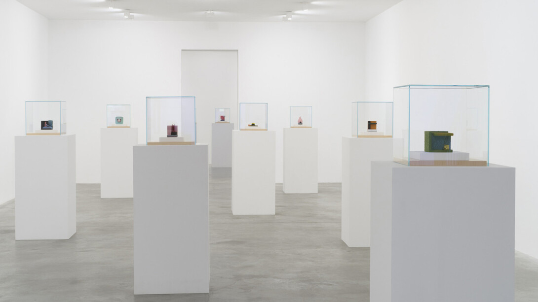 Ron Nagle, Irrational discovery, exhibition view. Courtesy of Matthew Marks Gallery