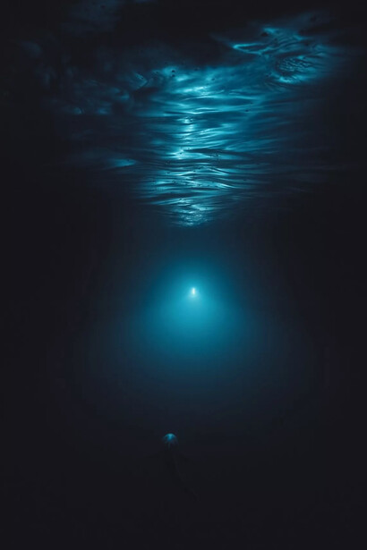 Julian Charrière, Midnight zone – 8 Fathoms, 2025. Mit freundlicher genehmigung von Dittrich & Schlechtriem