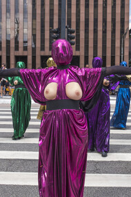 "Mamil(a)s" is the work that allows the comeback of Desvio Coletivo to urban areas after two years of inactivity due to the Covid-19 pandemic