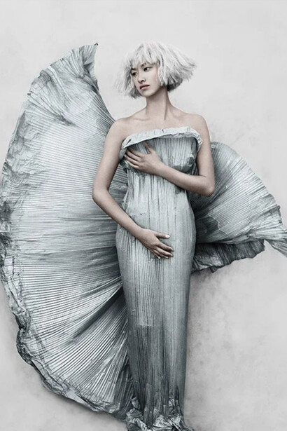 Vee Speers. Courtesy of In The Gallery