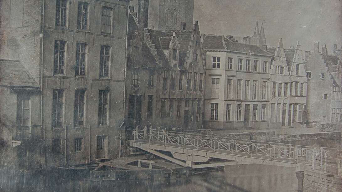 François Braga & Joseph Pelizzaro, Gand, vue sur la Predikherenlei et le pont Predikherenbrug (détail), 1839. Avec l'aimable autorisation de FOMU