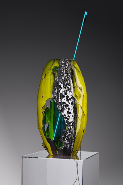 Anselm Reyle, Phoenix, 2024. Courtesy of Galeria Senda