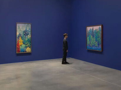 Nicolas Party, Clotho, exhibition view. Courtesy of Hauser & Wirth Gallery 