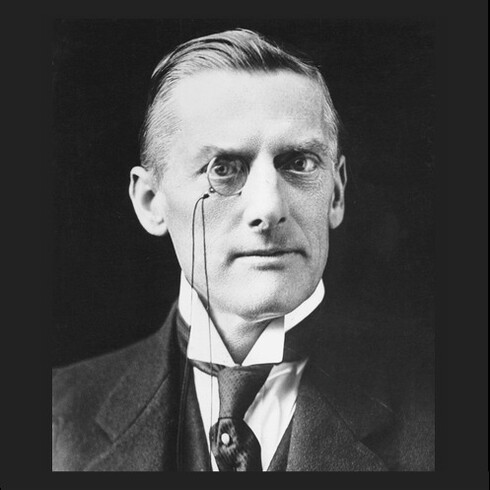 Austen Chamberlain: esponente di primo piano dei Conservatori e ministro degli Esteri negli anni Venti, espresse aperta ammirazione per Mussolini contribuendo alla legittimazione internazionale del fascismo italiano
