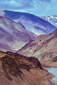 The river Indus navigating through the Kashmiri mountains