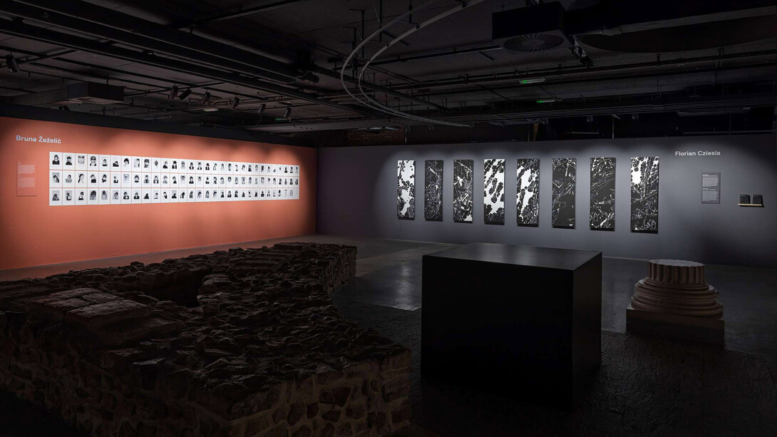 Temporary address, exhibition view. Courtesy of Jakopič Gallery