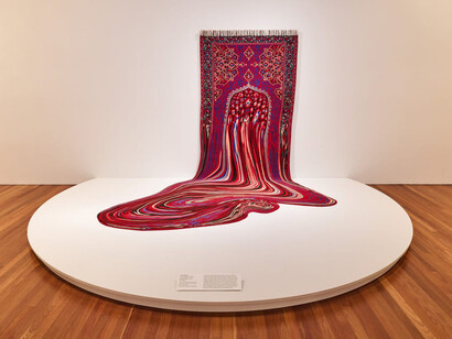 The McCoy Jones collection: textiles from Central Asia and the Middle East, exhibition view. Courtesy of De Young Museum