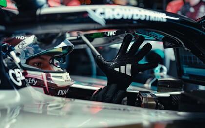 Kimi Antonelli nella sua W16, all’autodromo di Miami. Archivio Mercedes-Benz