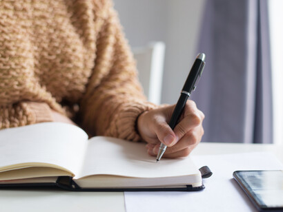 La claridad en la escritura depende en gran medida de la estructura sintáctica y la longitud de las oraciones