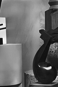 Isamu Noguchi en su atelier