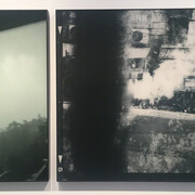 Nah ist das Land, das sie das Leben nennen. Courtesy of Galerie Peter Sillem