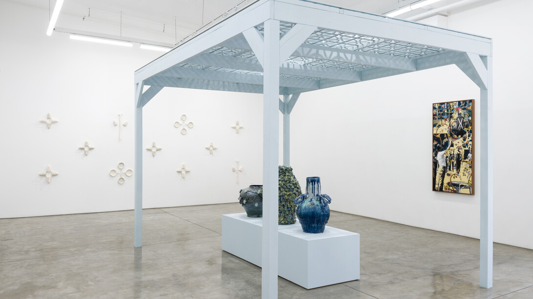 LaRissa Rogers, Dust of the streets, exhibition view. Courtesy of Night Gallery, Los Angeles. Photography by Ed Mumford