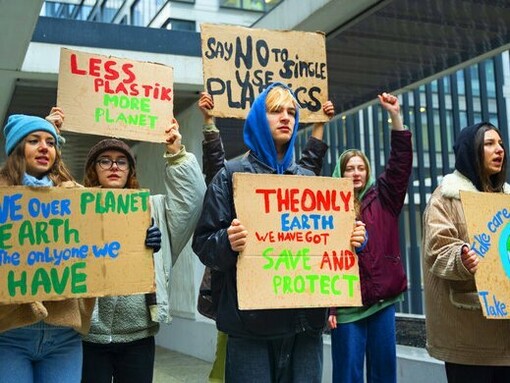 We march because silence also pollutes: protesters united against climate change march together in the streets