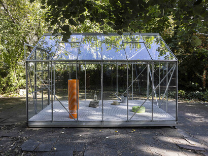 Arturo Comas, Greenhouse sunday, exhibition view. Courtesy of super bien! Berlin