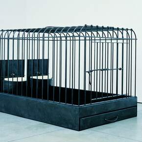 Mona Hatoum, Cage-à-deux, 2002. Courtesy of Museo Nivola