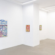 Ross Taylor, Divine cargo, exhibition view. Courtesy of Galerie Russi Klenner 