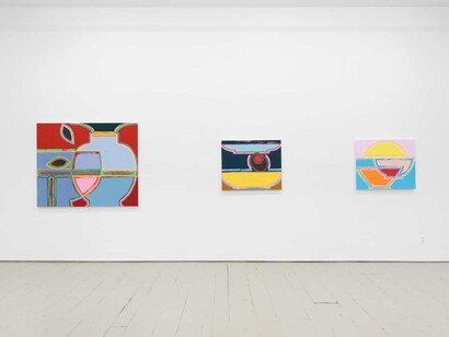 Holly Coulis, Whereabouts, exhibition view. Courtesy of Klaus von Nichtssagend Gallery