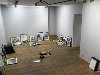 Daniel Šperl, Everydayness, exhibition view. Courtesy of Leica Gallery 