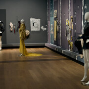 Fashion x craft: echoes of tomorrow, exhibition view. Courtesy of Gemäldegalerie