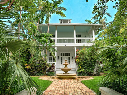 Le logement et le cadre de vie sont souvent mis en avant dans les définitions de la richesse, tandis que l’accès à la nourriture reste largement oublié